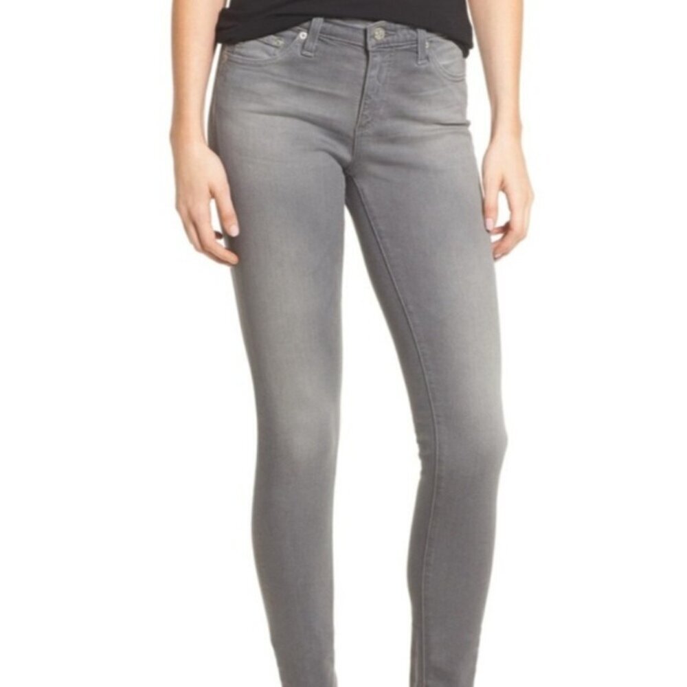 AG Adriano Goldschmied The Legging Super Skinny Jeans in Gray Size 29